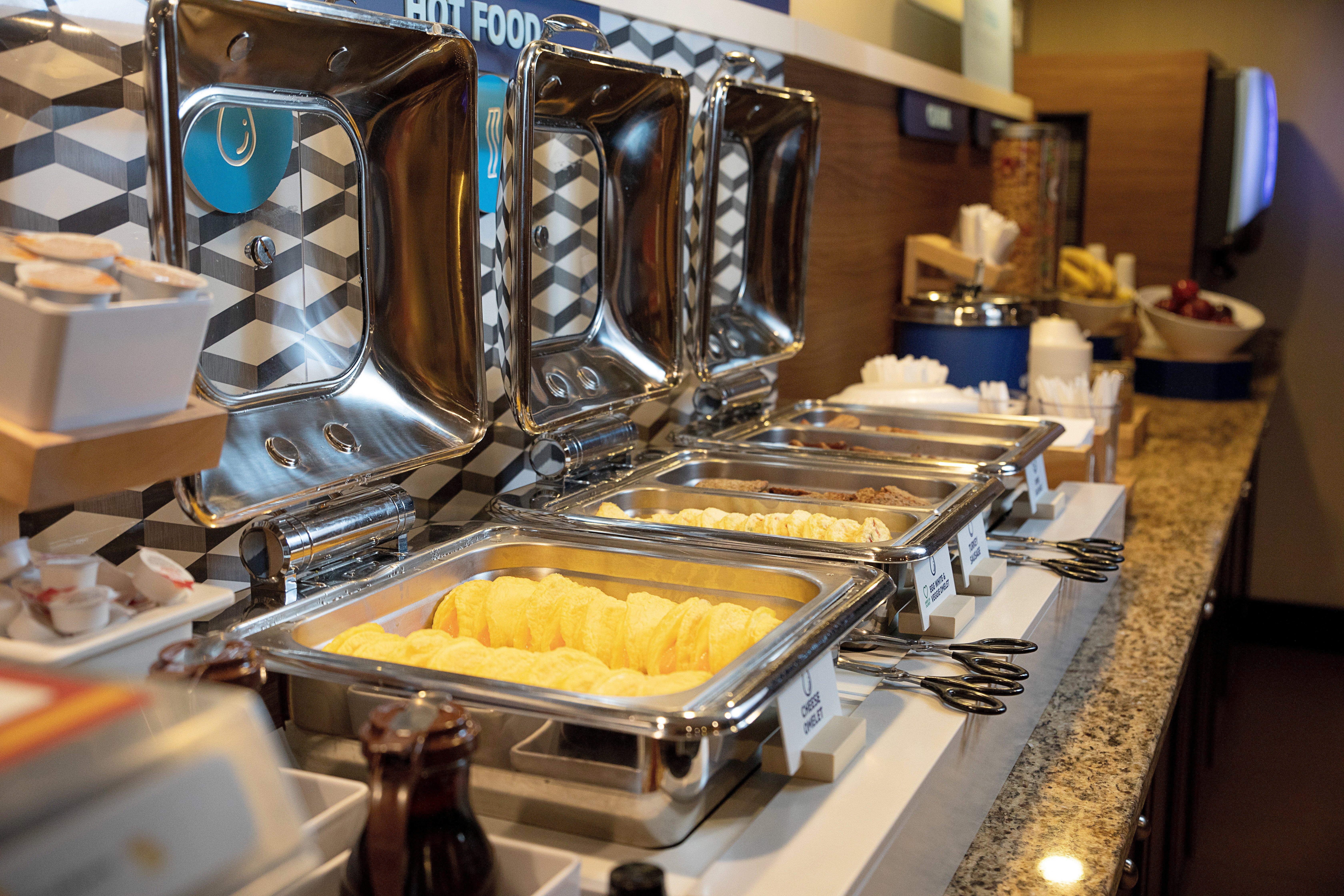 Holiday Inn Express Bloomington West By Ihg Exteriér fotografie