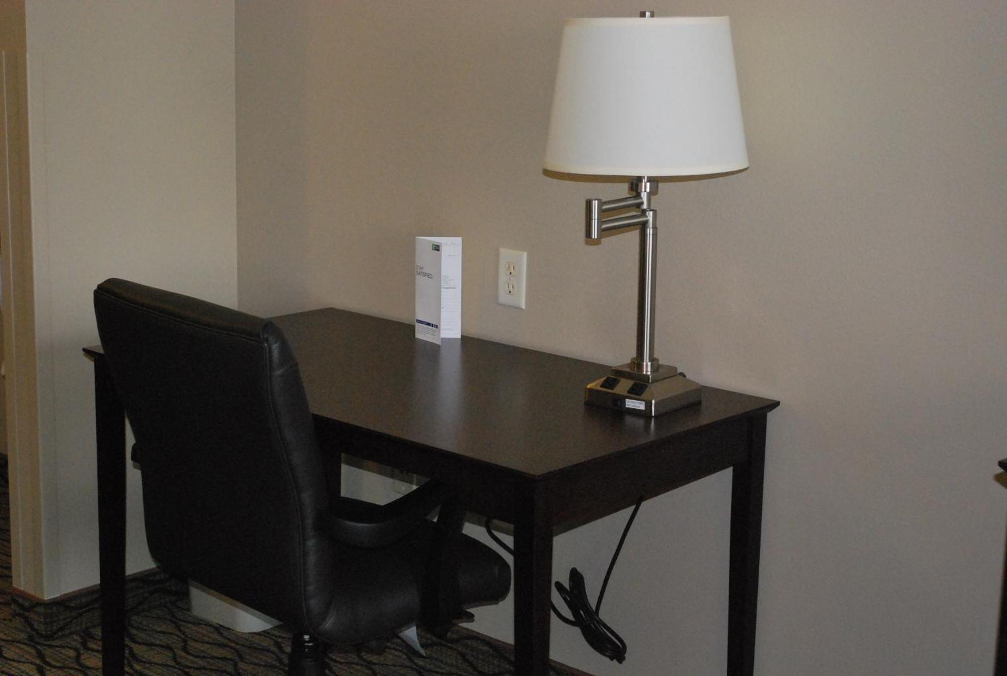 Holiday Inn Express Bloomington West By Ihg Exteriér fotografie