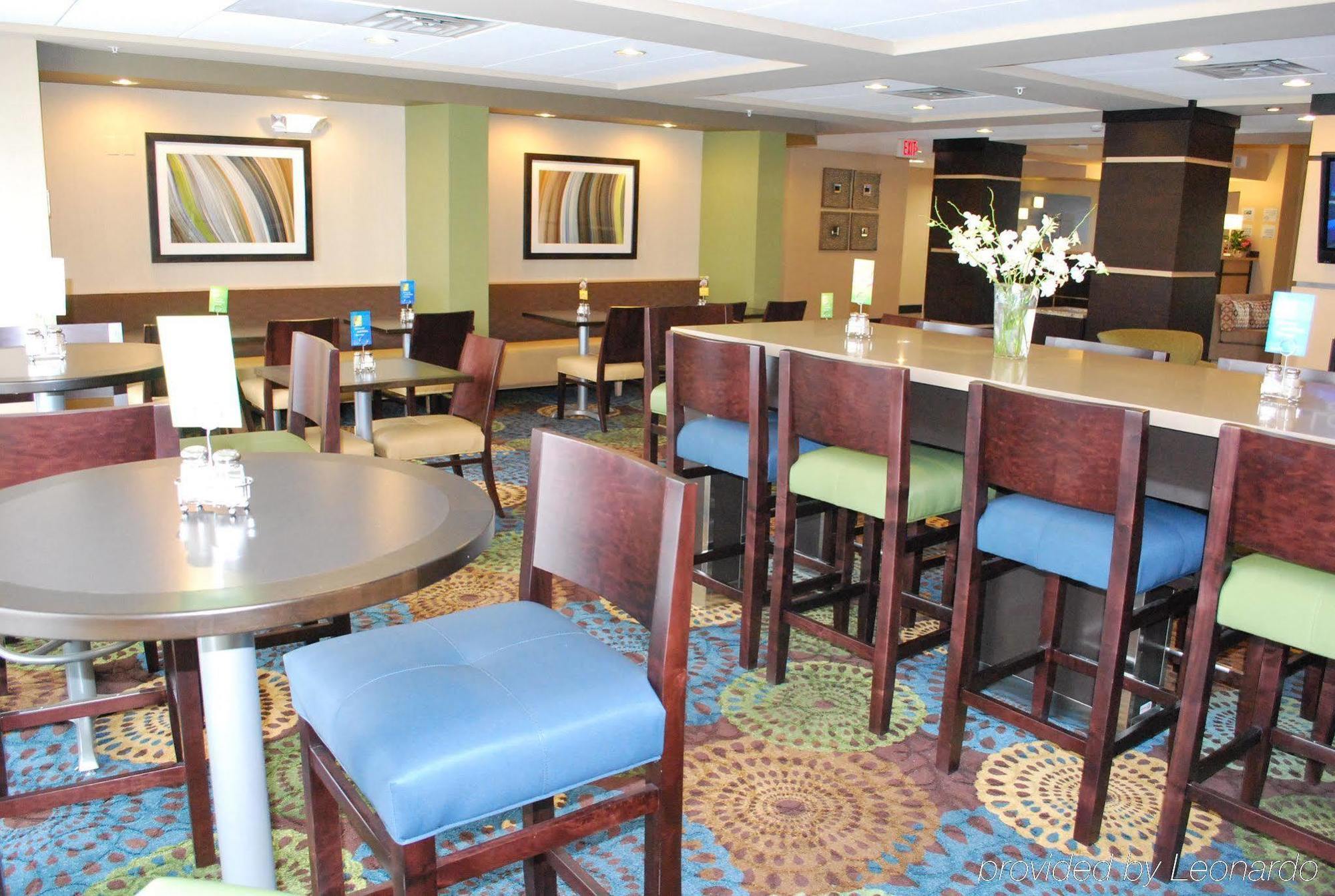 Holiday Inn Express Bloomington West By Ihg Restaurace fotografie